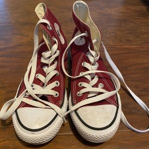 Hi-Top Converse (Maroon)